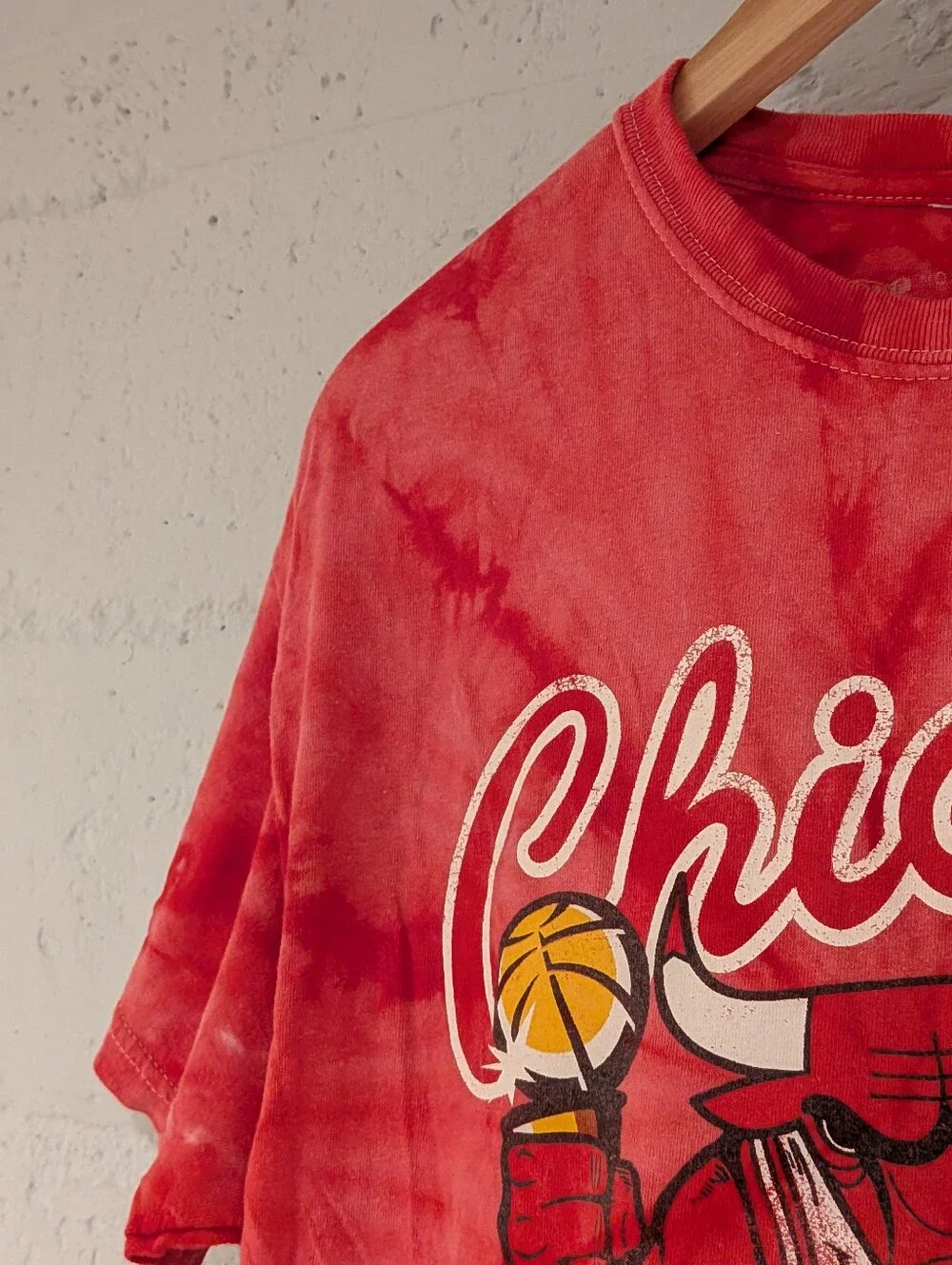 Mitchell Ness Chicago Bulls Hardwood Classics Tie Dye Sweet 6-cess Tee L NBA